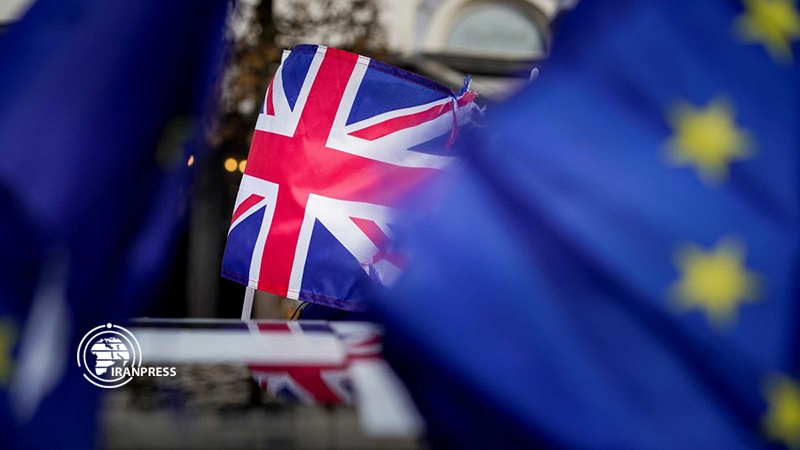 Iranpress: UK officially leaves EU amid hopes and fears